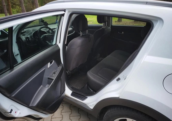 Kia Sportage cena 48500 przebieg: 174114, rok produkcji 2013 z Lubniewice małe 154